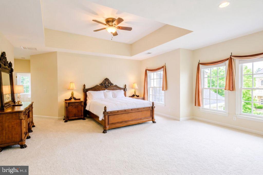 BEACON HILL - Residential