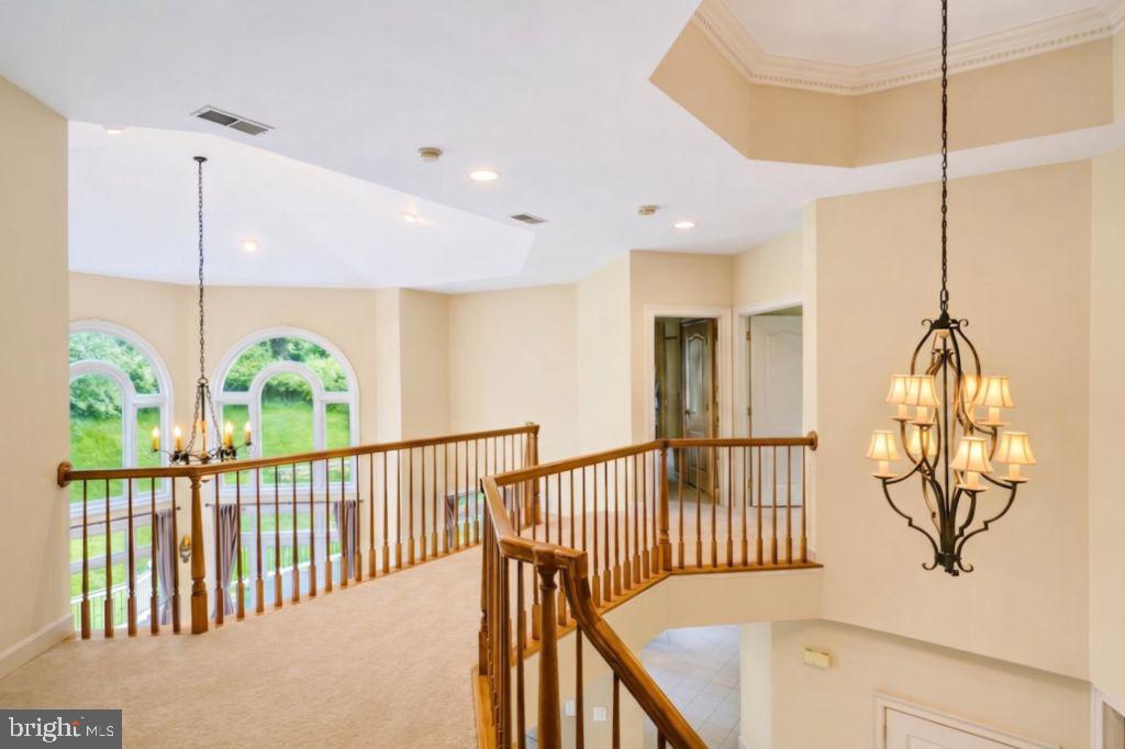 BEACON HILL - Residential
