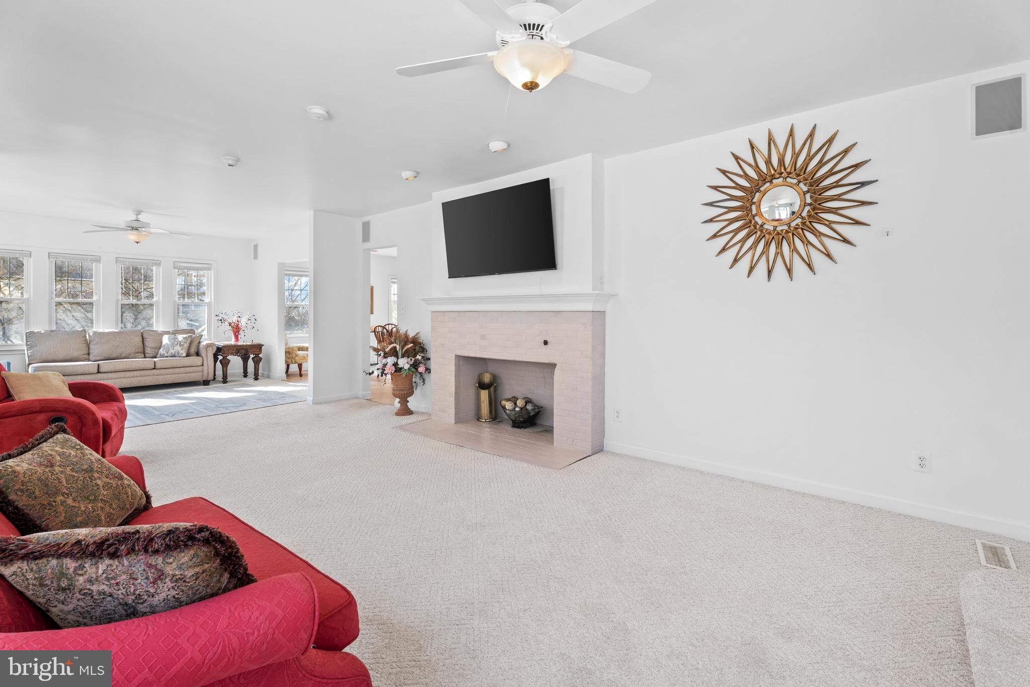 DOWNTOWN OC - Residential