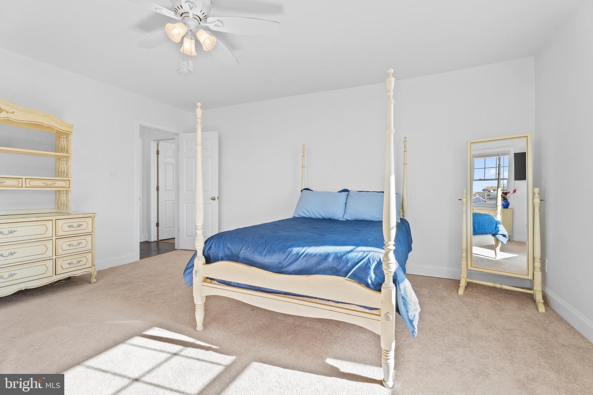 DOWNTOWN OC - Residential