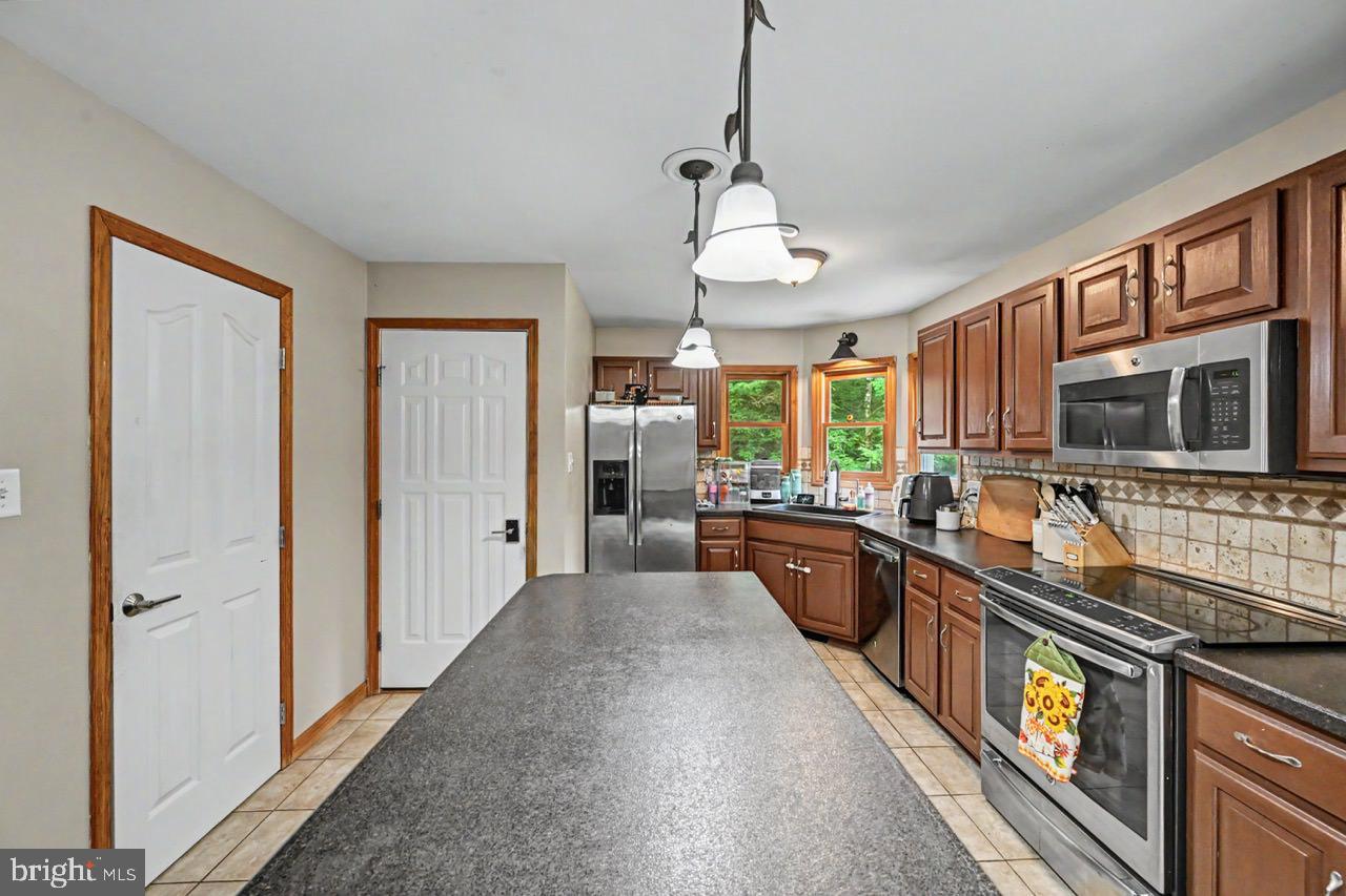 OLD MCMICHAELS ESTATES - Residential
