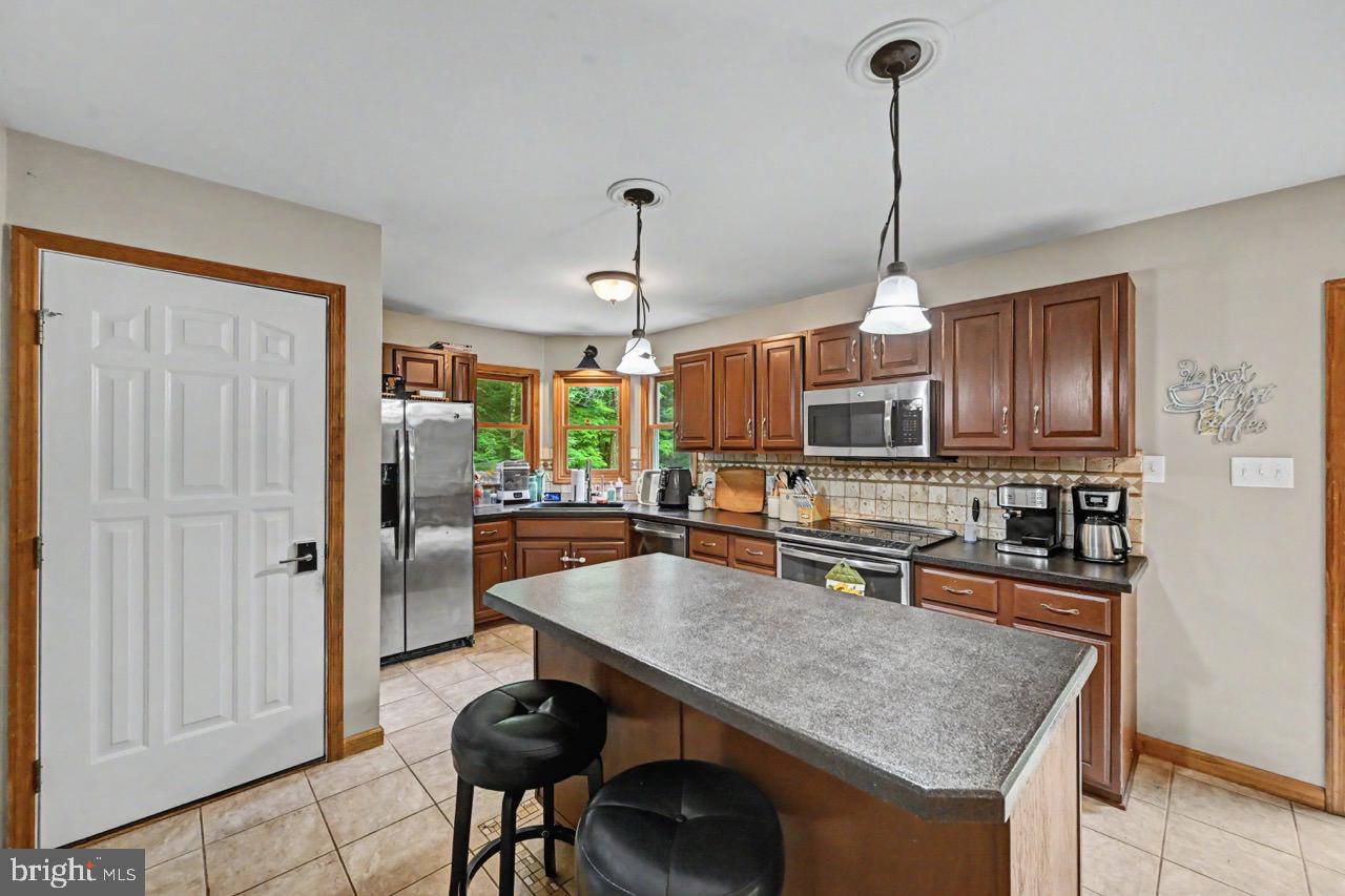 OLD MCMICHAELS ESTATES - Residential