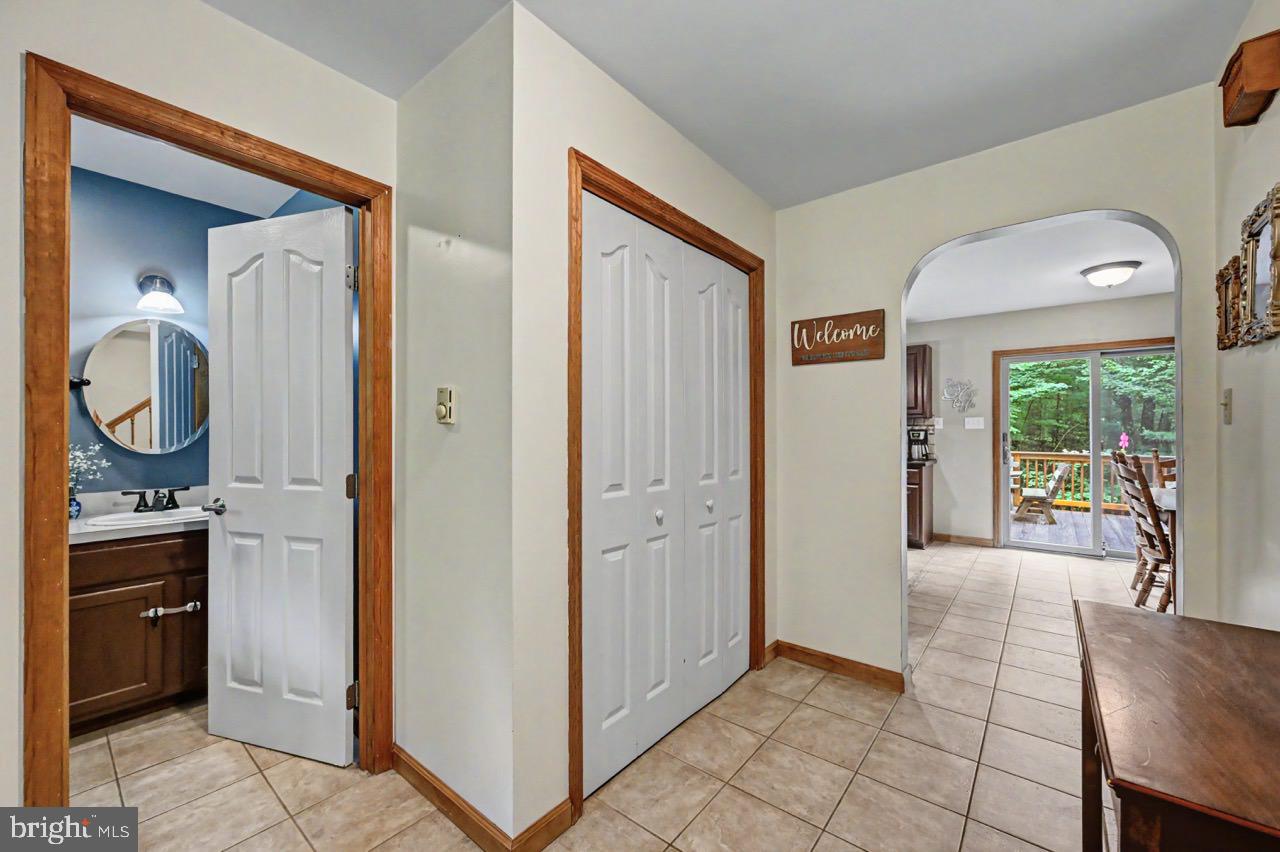 OLD MCMICHAELS ESTATES - Residential