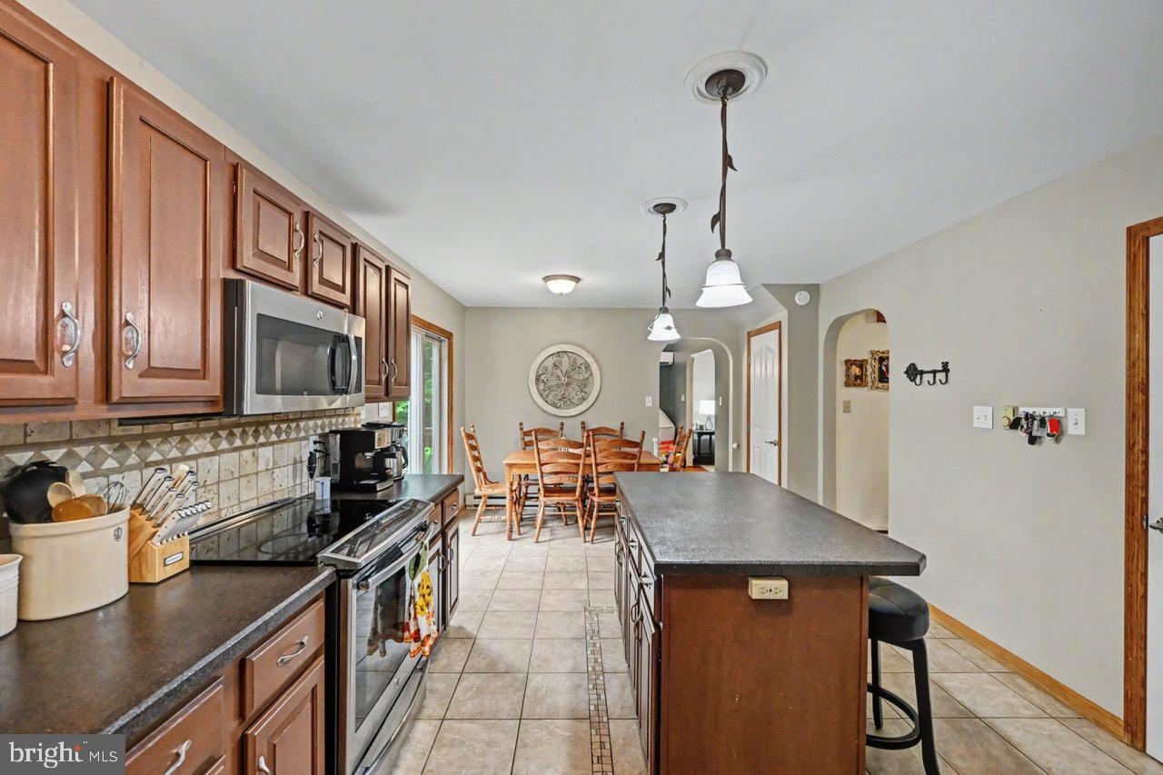 OLD MCMICHAELS ESTATES - Residential