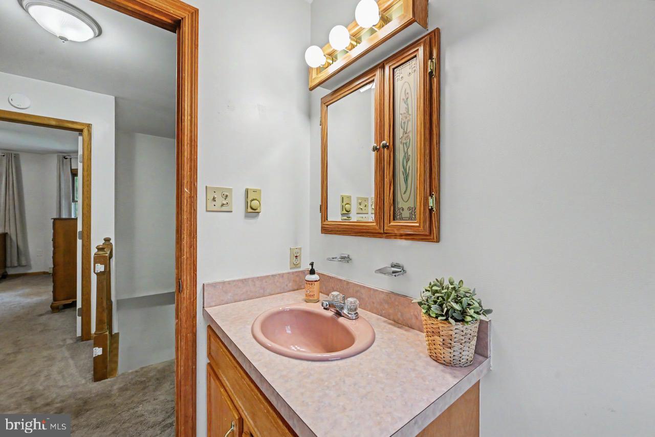 OLD MCMICHAELS ESTATES - Residential