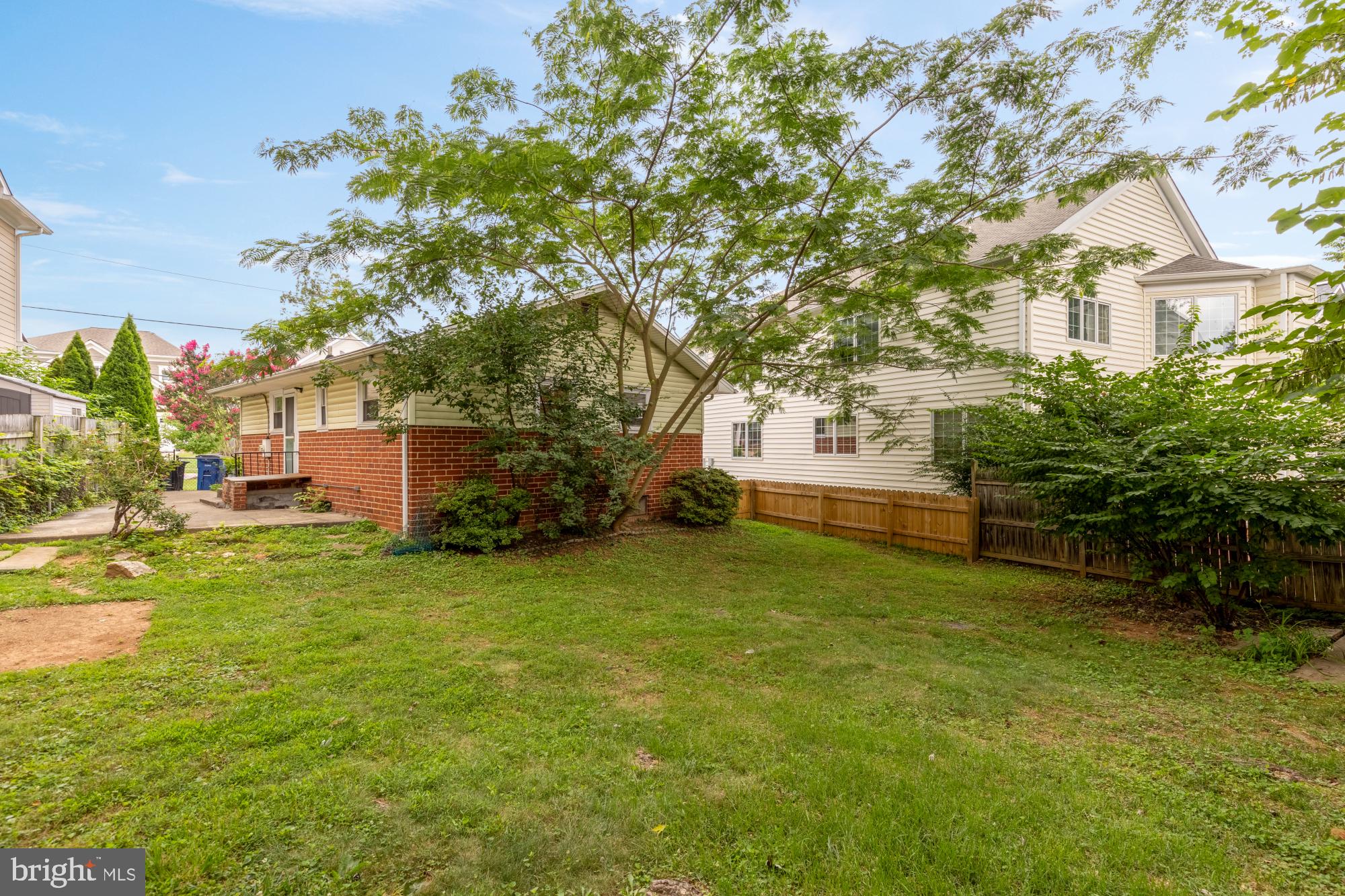 NORTH BETHESDA GROVE - Residential