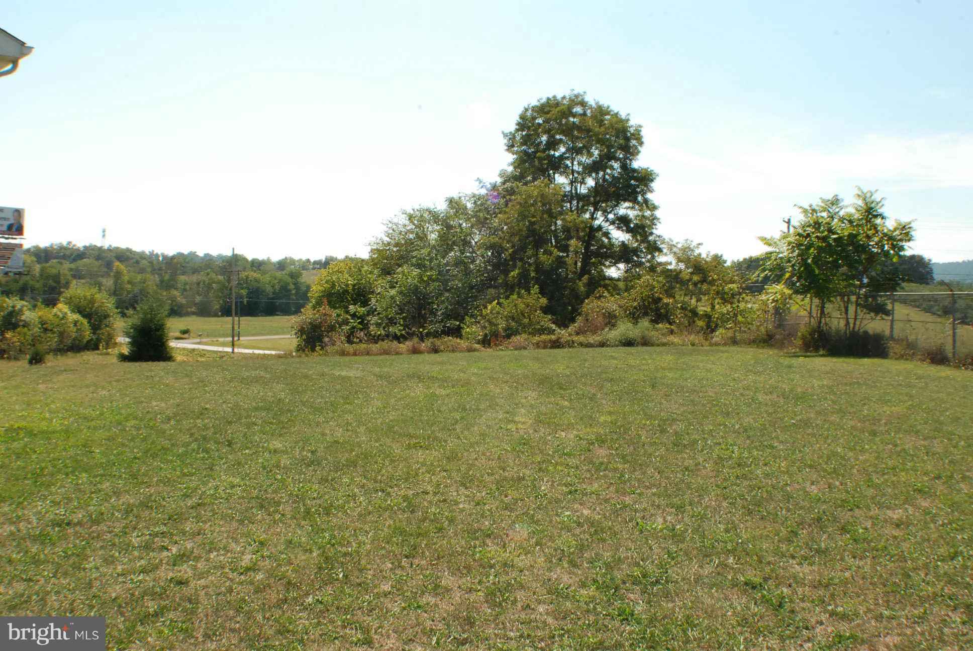 FORT HILL FARMS - Residential