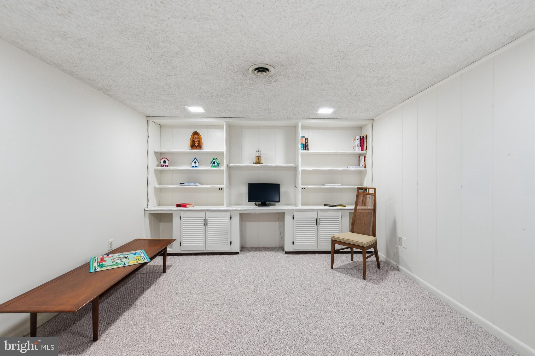 ORANGE HUNT WEST - Residential