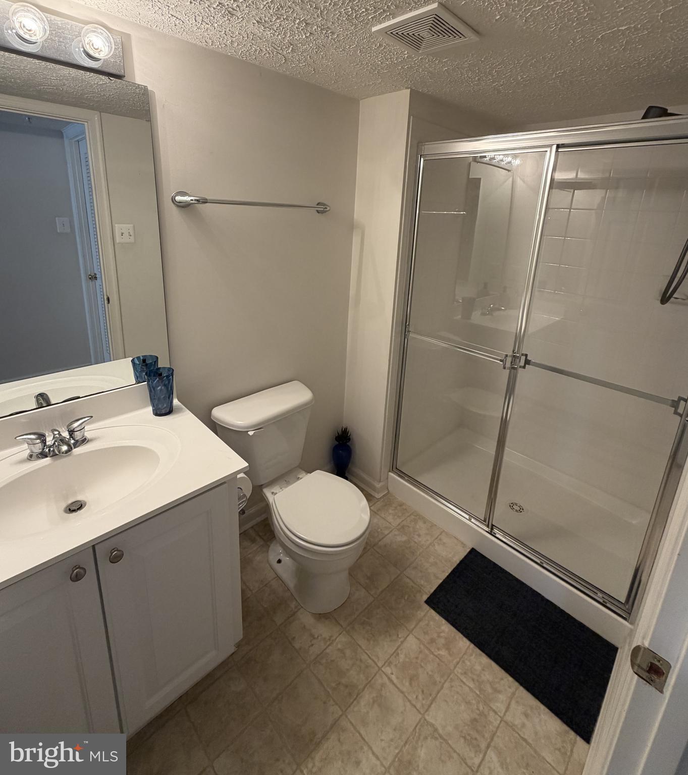 CHESAPEAKE CLUB - Residential