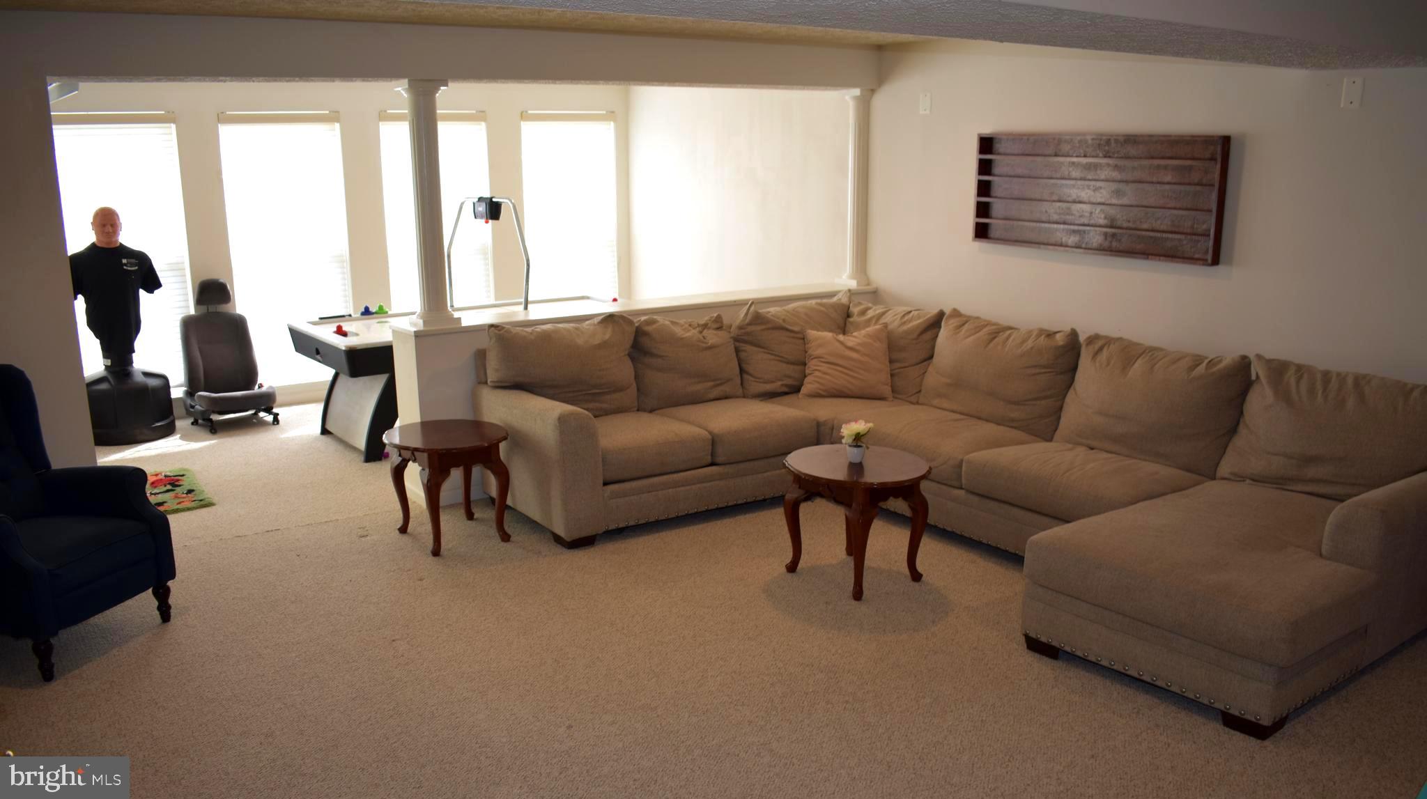 CHESAPEAKE CLUB - Residential