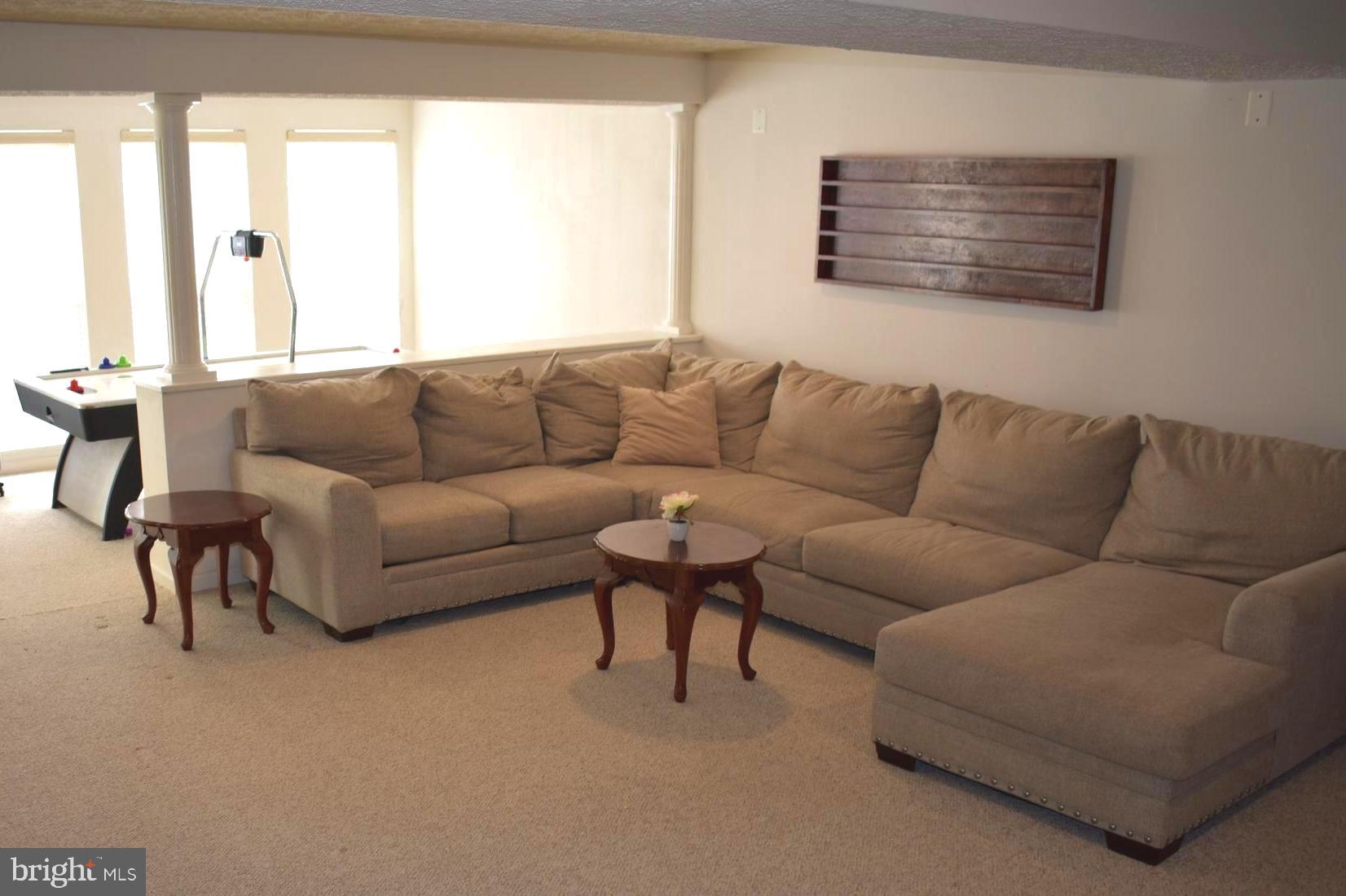 CHESAPEAKE CLUB - Residential