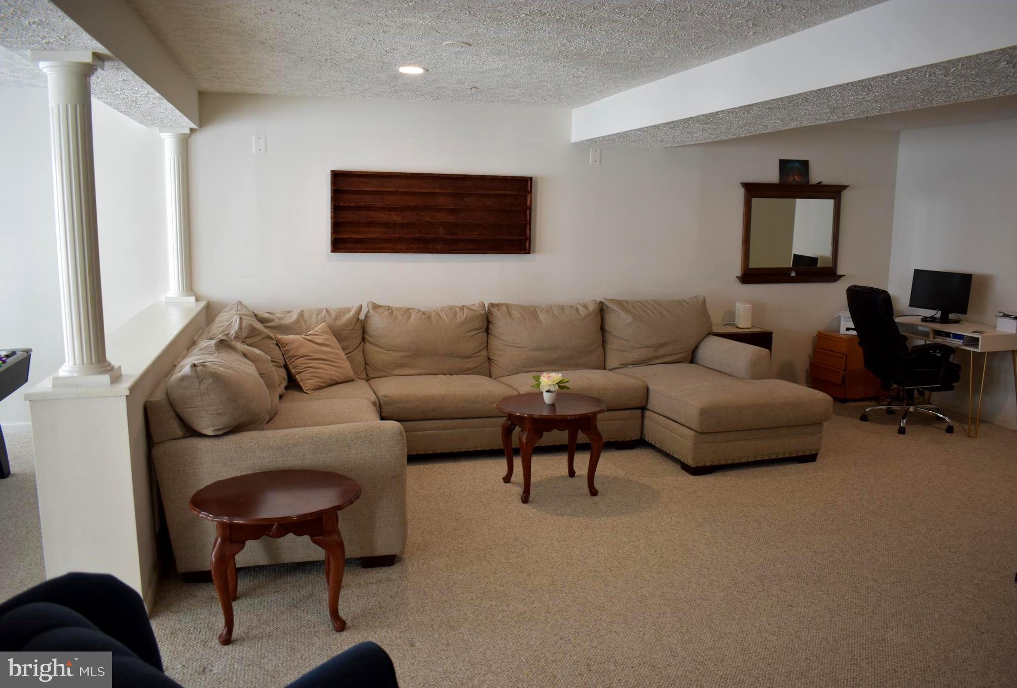 CHESAPEAKE CLUB - Residential