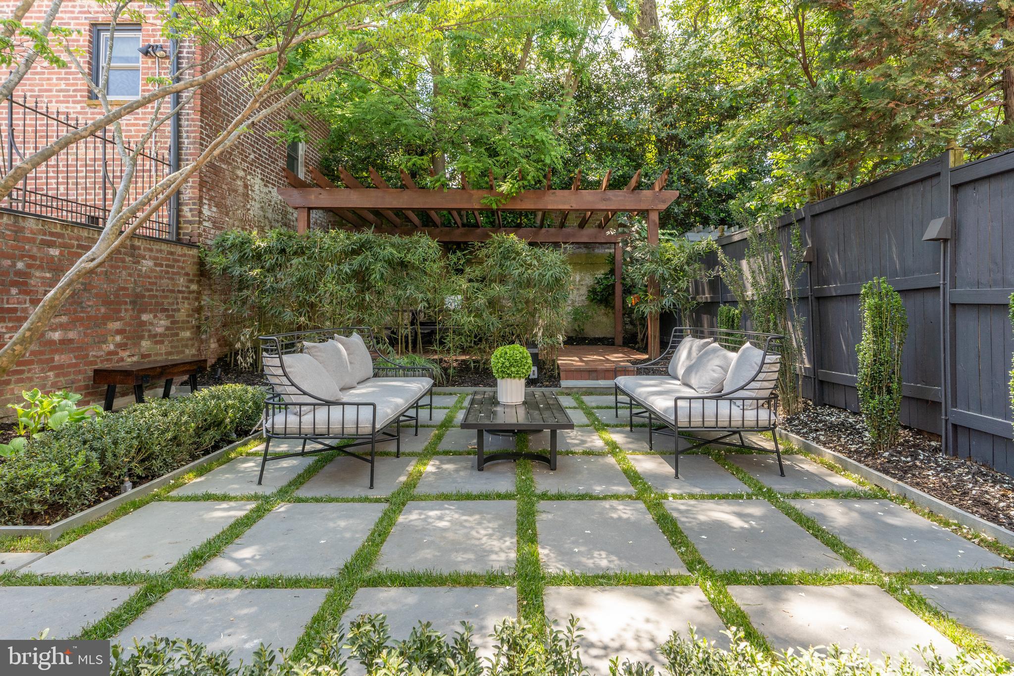 GEORGETOWN - Residential