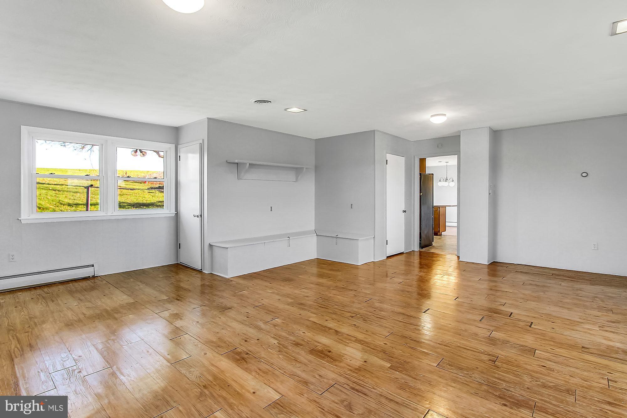 MYERSTOWN AREA - Residential