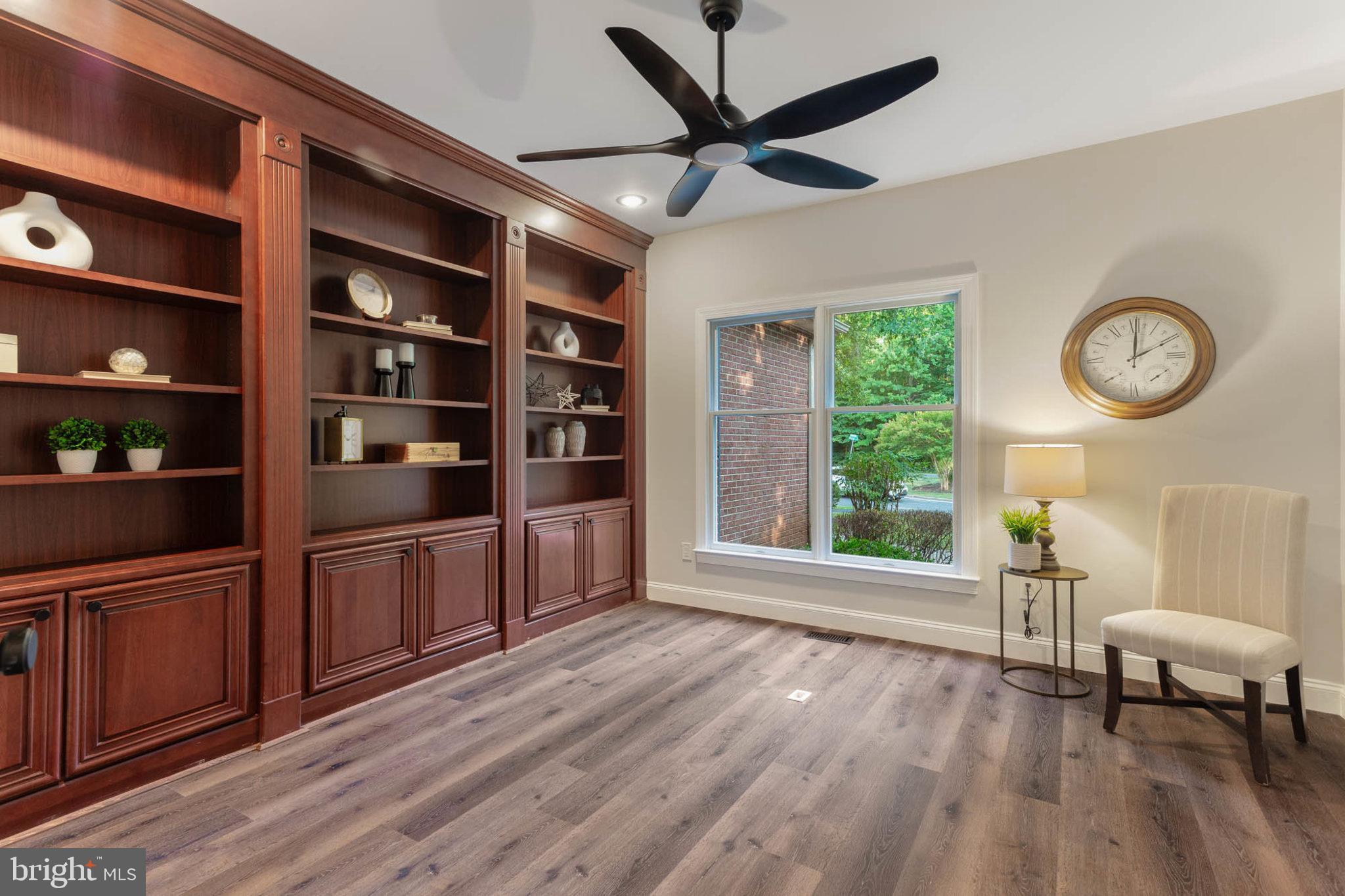 ANNAPOLIS PRESERVE - Residential