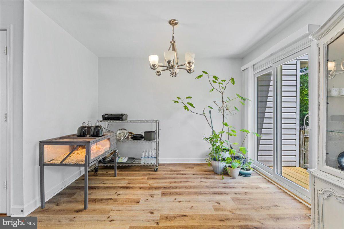 SPRING RIDGE - Residential