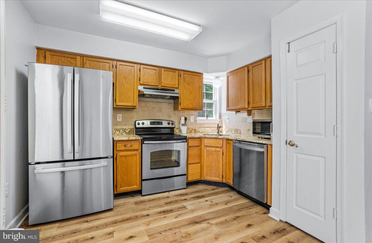 SPRING RIDGE - Residential