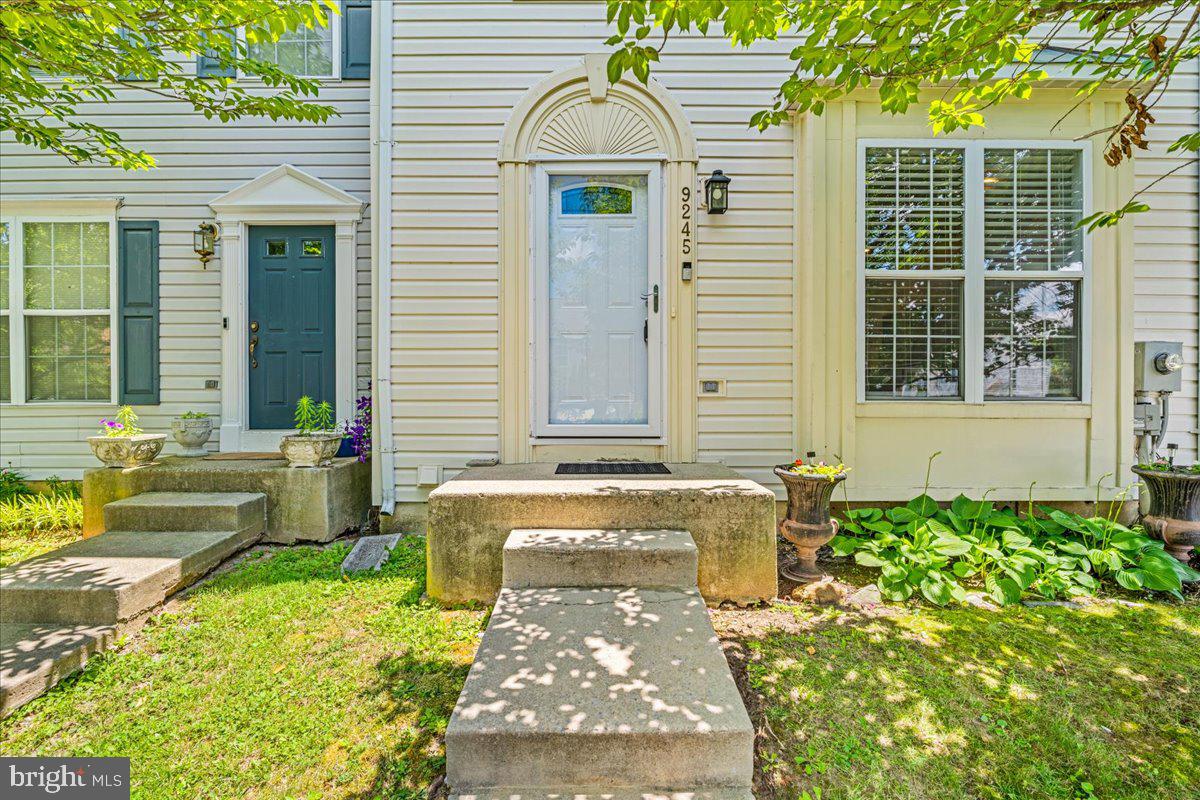 SPRING RIDGE - Residential
