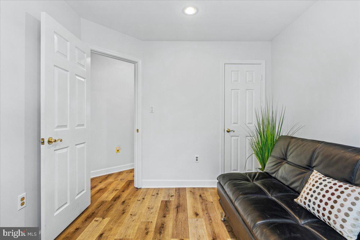 SPRING RIDGE - Residential