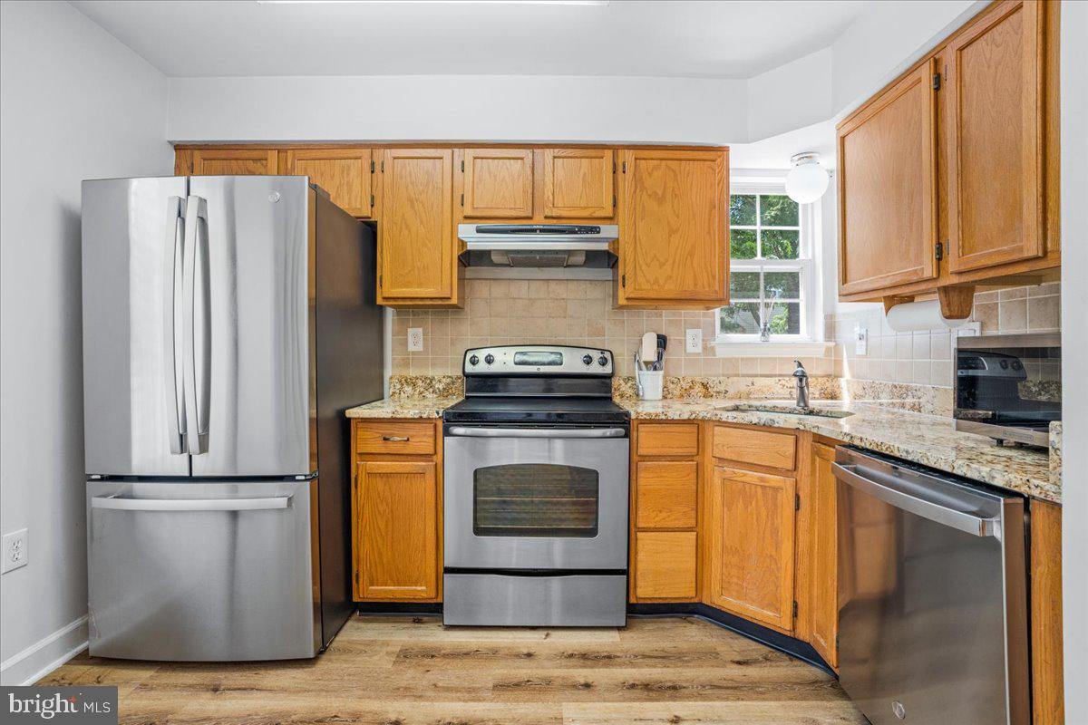 SPRING RIDGE - Residential