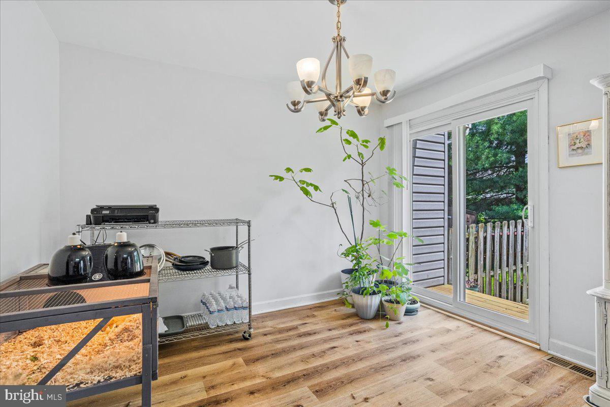 SPRING RIDGE - Residential