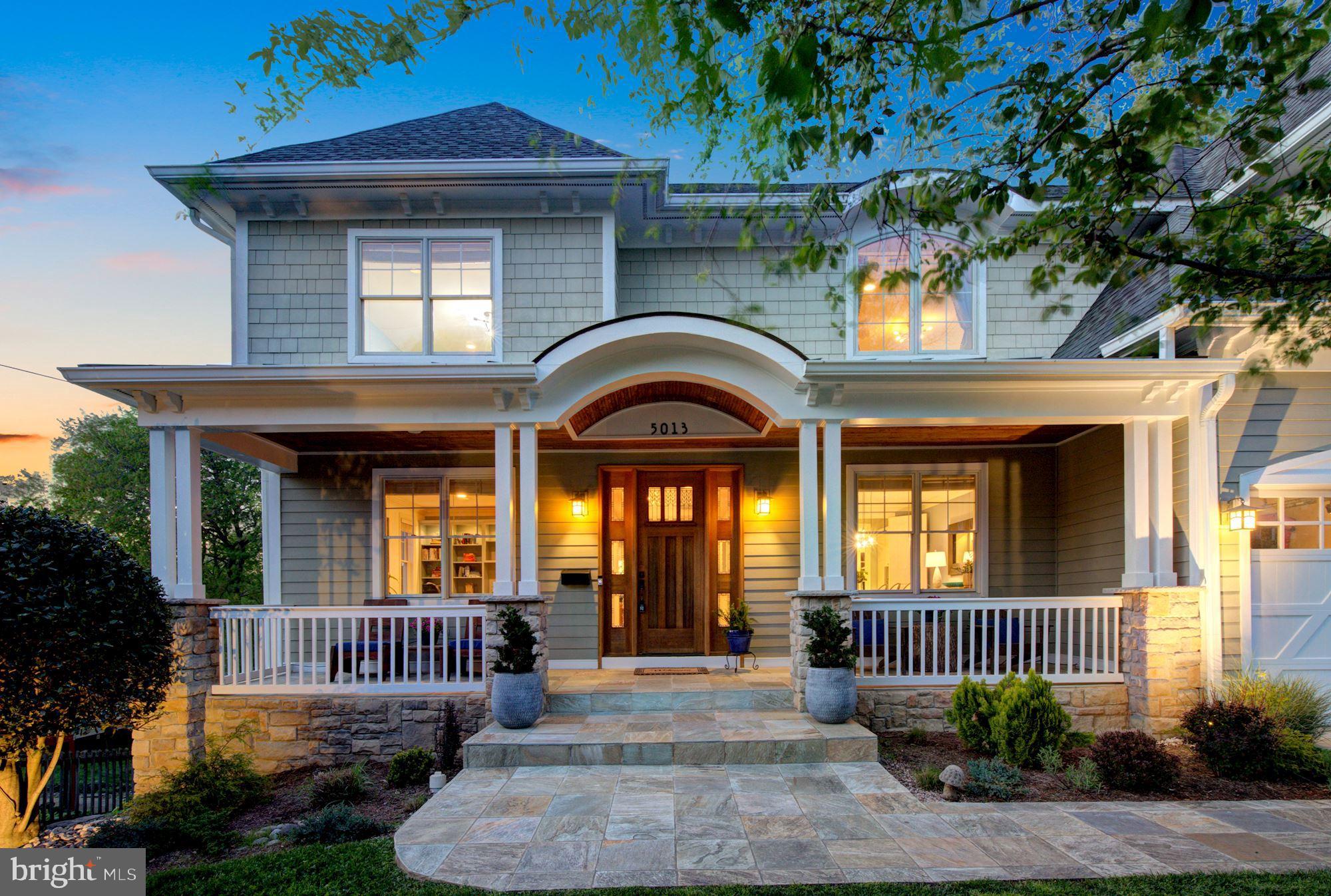 COUNTRY CLUB MANOR - Residential