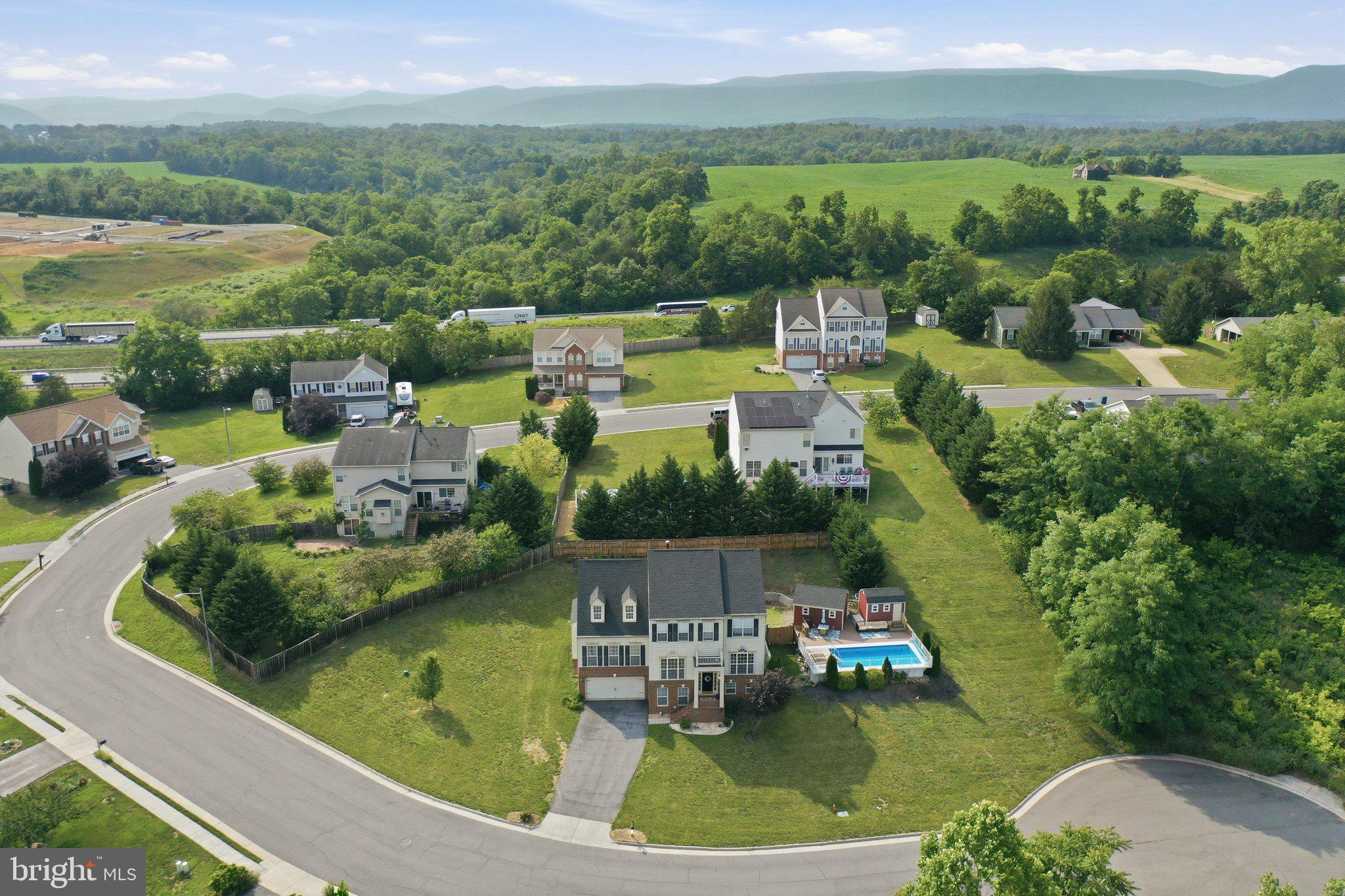 STONEWALL WOODSTOCK - Residential