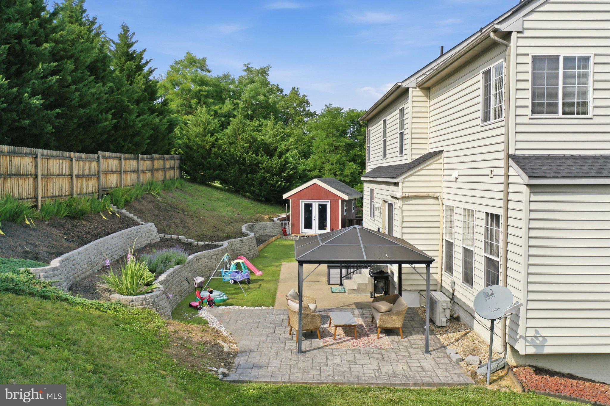 STONEWALL WOODSTOCK - Residential