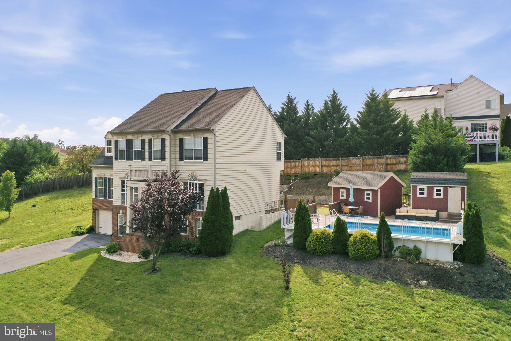 STONEWALL WOODSTOCK - Residential