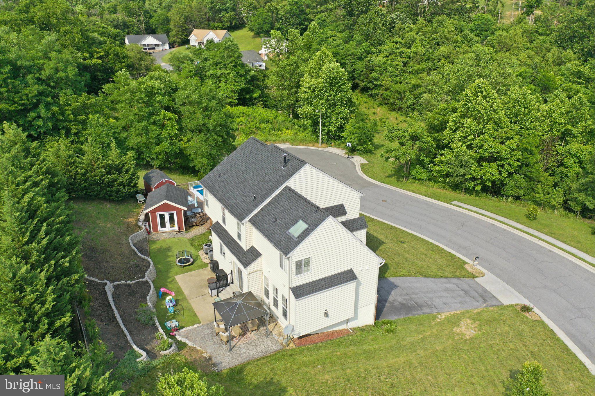 STONEWALL WOODSTOCK - Residential