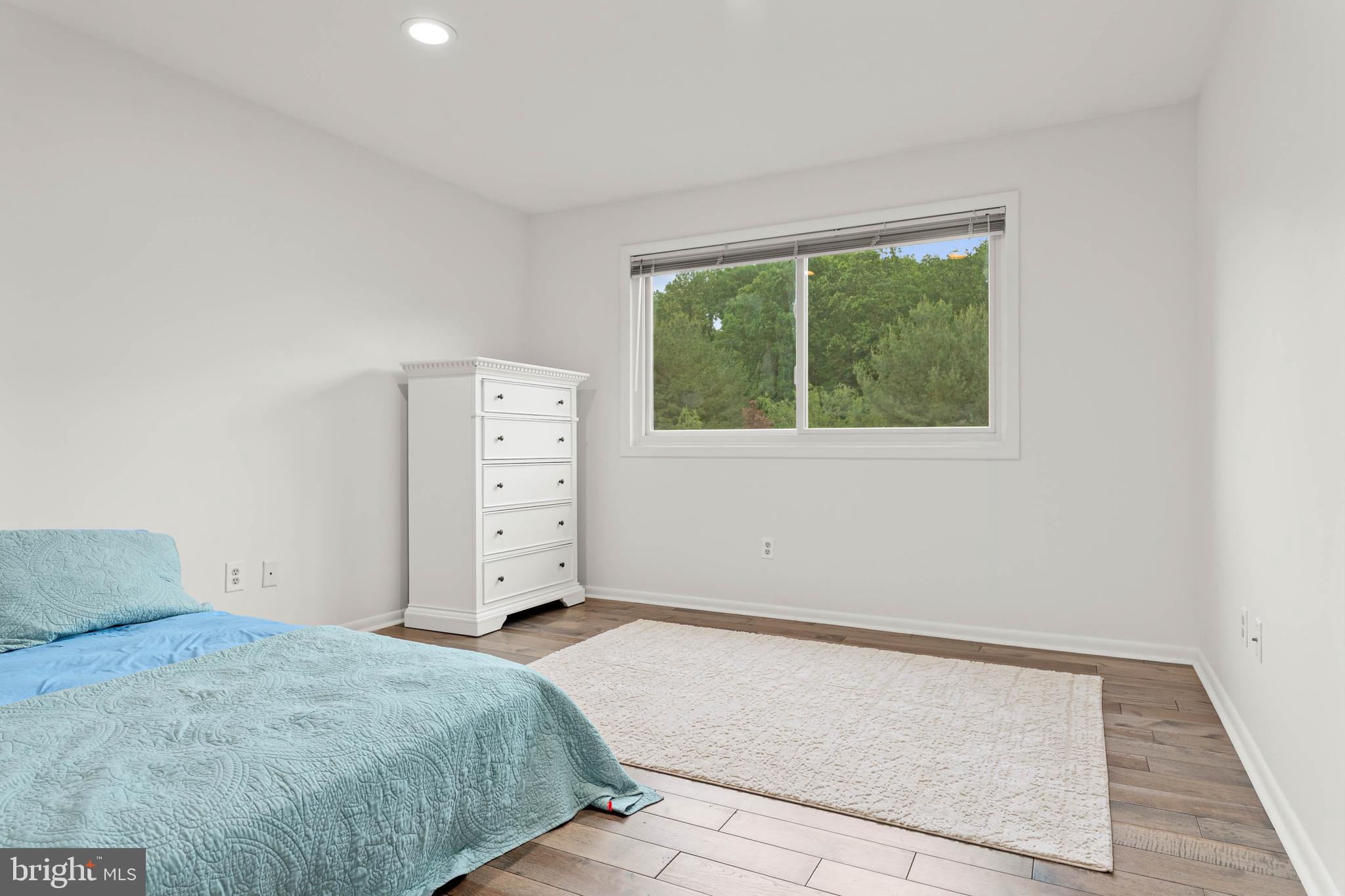 ALDERBROOK - Residential