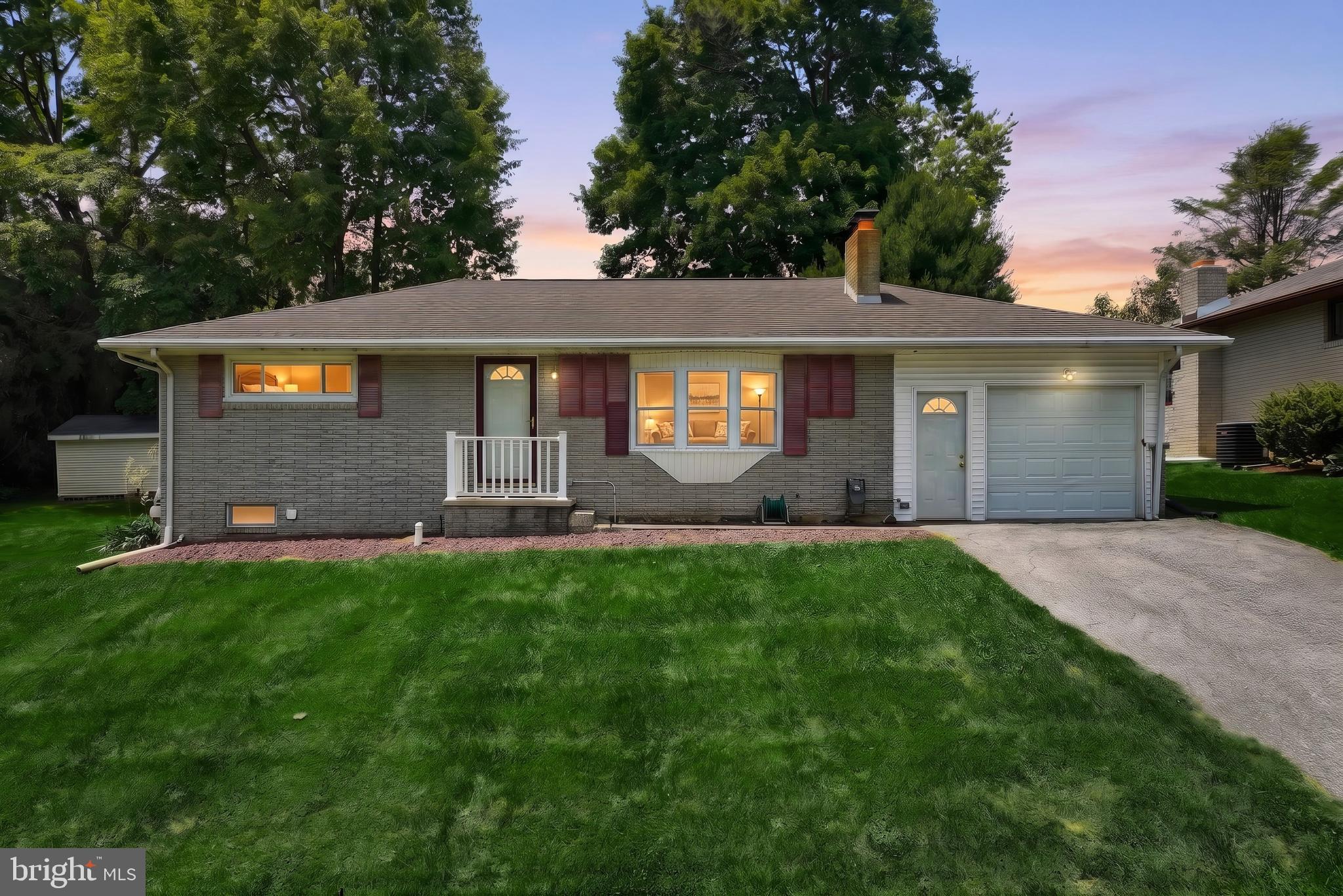 WINDSOR - Residential