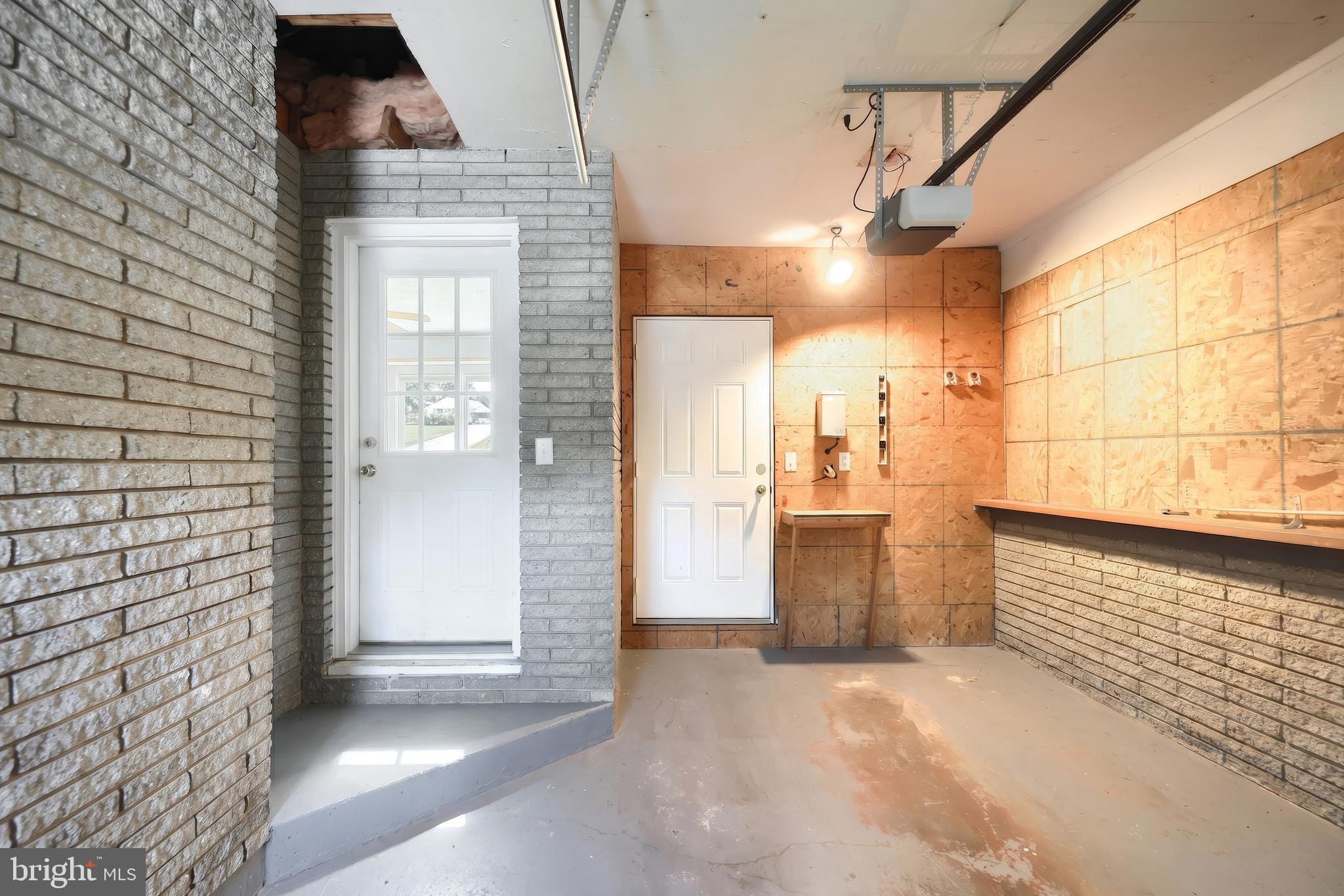 WINDSOR - Residential