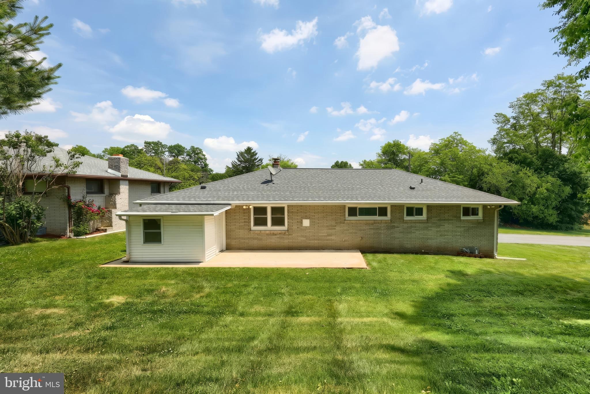 WINDSOR - Residential