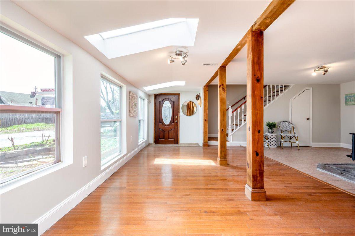 OWINGS BEACH - Residential