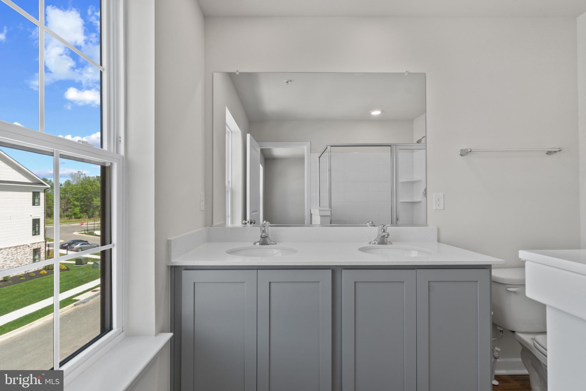 SPRING HILLS - Residential