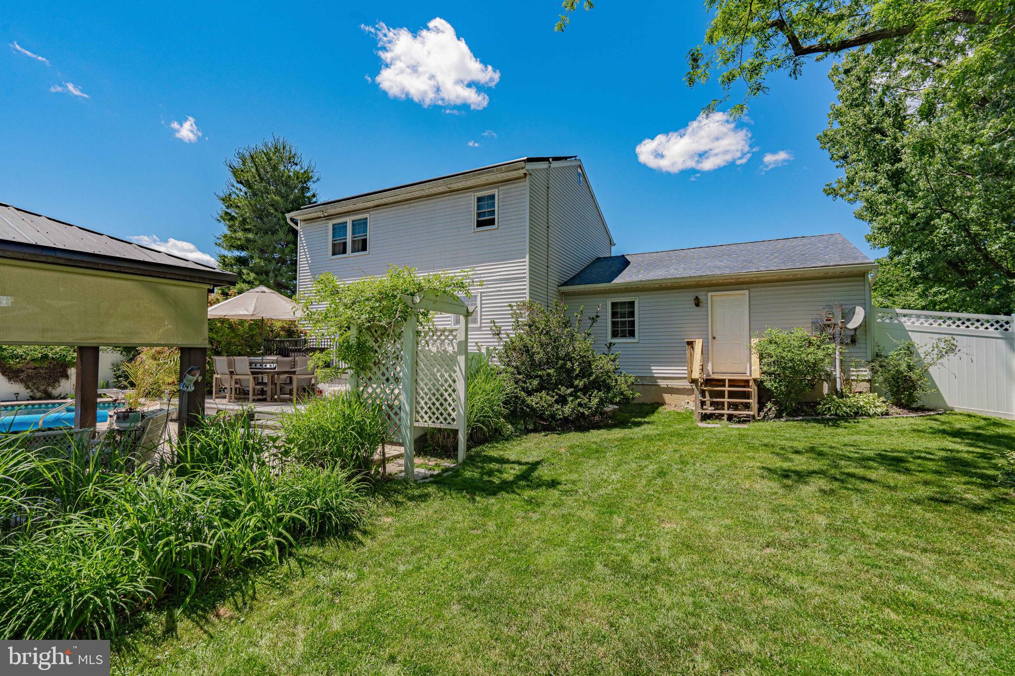 LEESPORT GARDENS - Residential