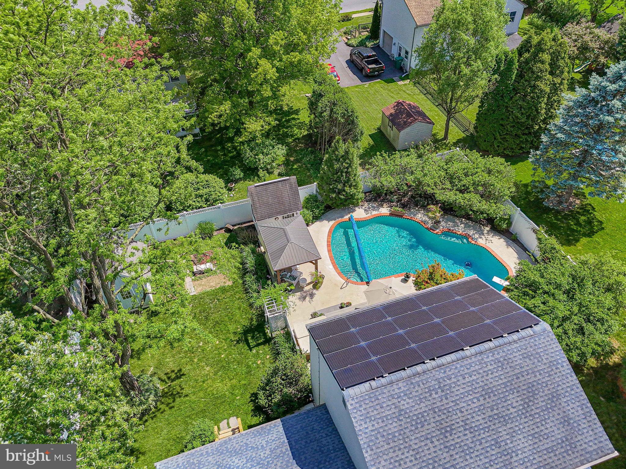LEESPORT GARDENS - Residential