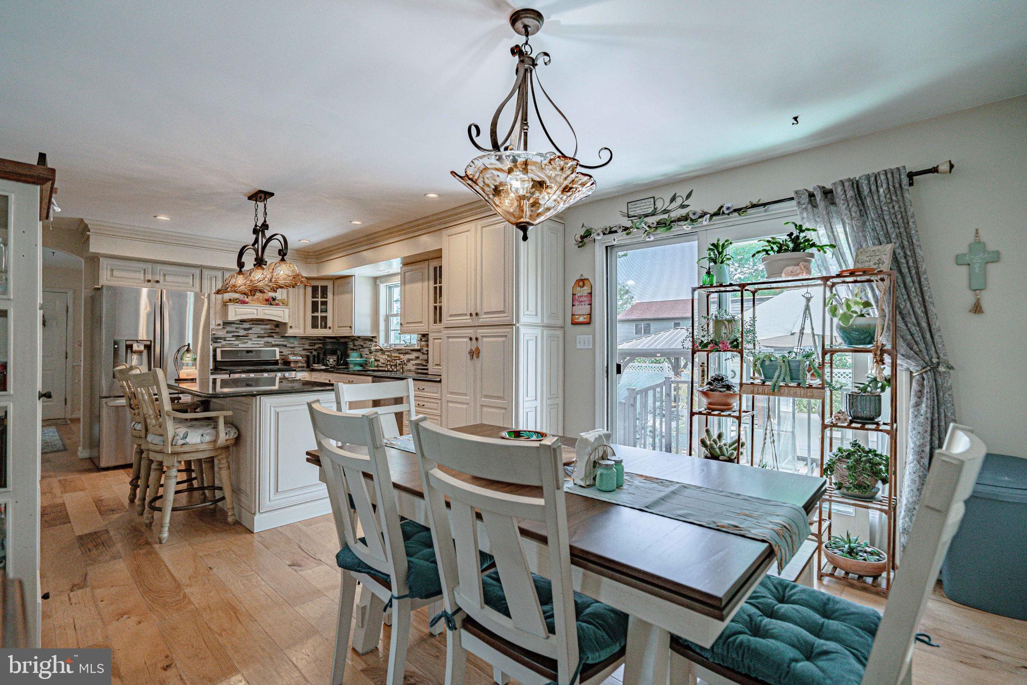LEESPORT GARDENS - Residential