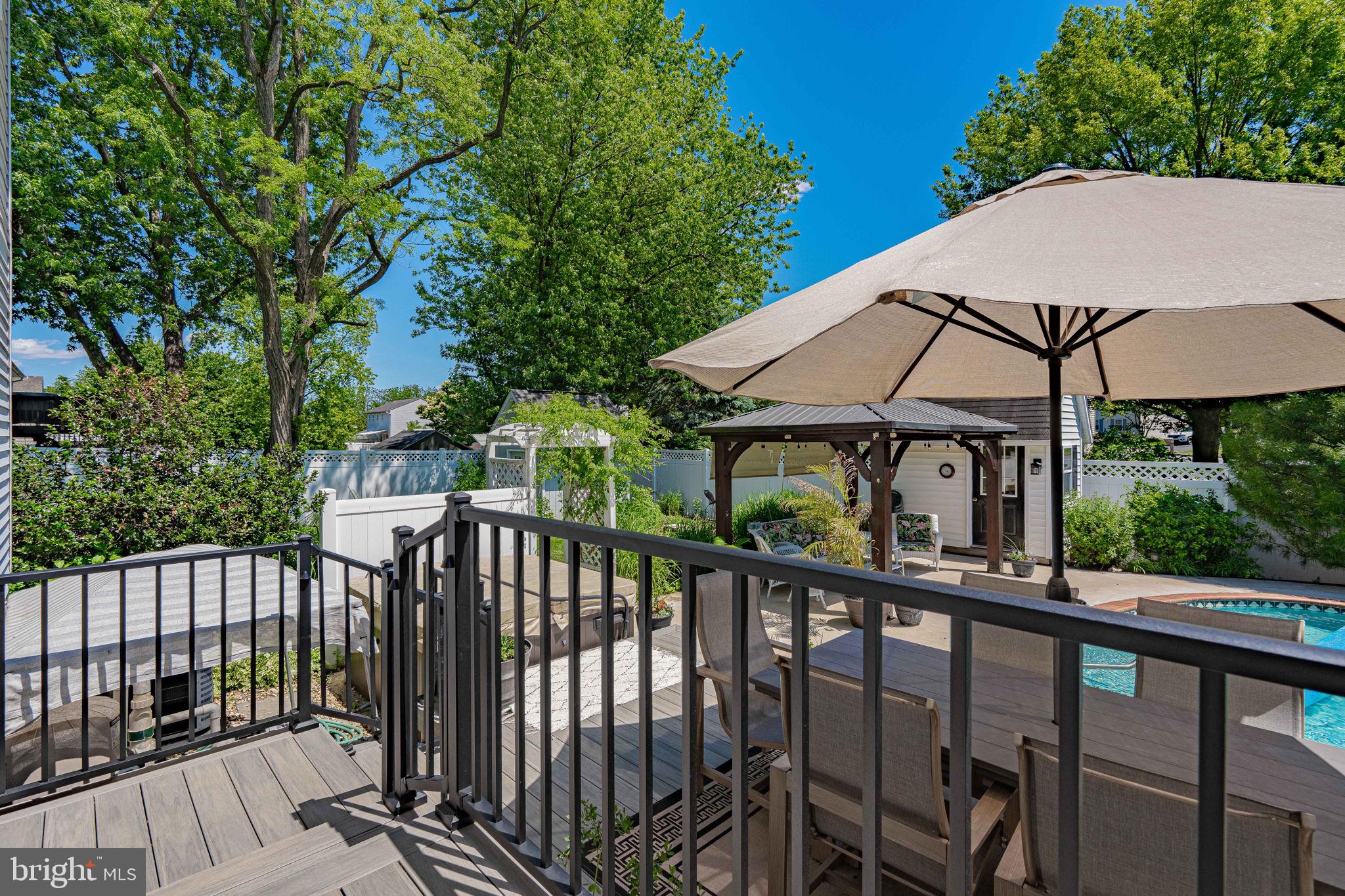LEESPORT GARDENS - Residential