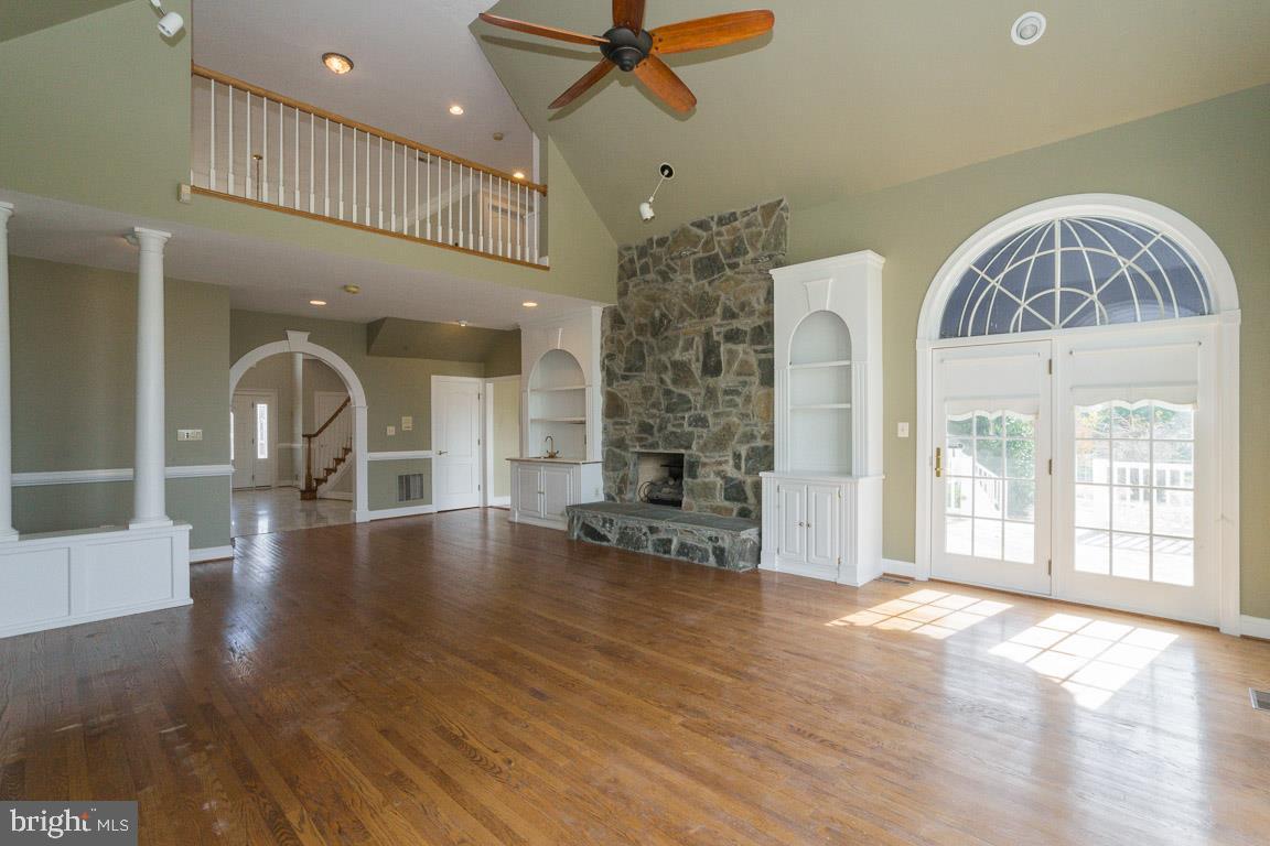 SADDLE RIDGE FARMS - Residential