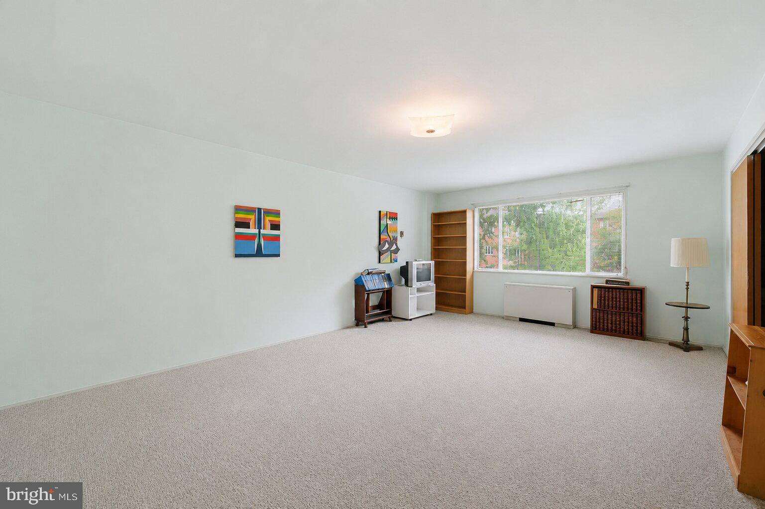 KENWOOD PLACE - Residential