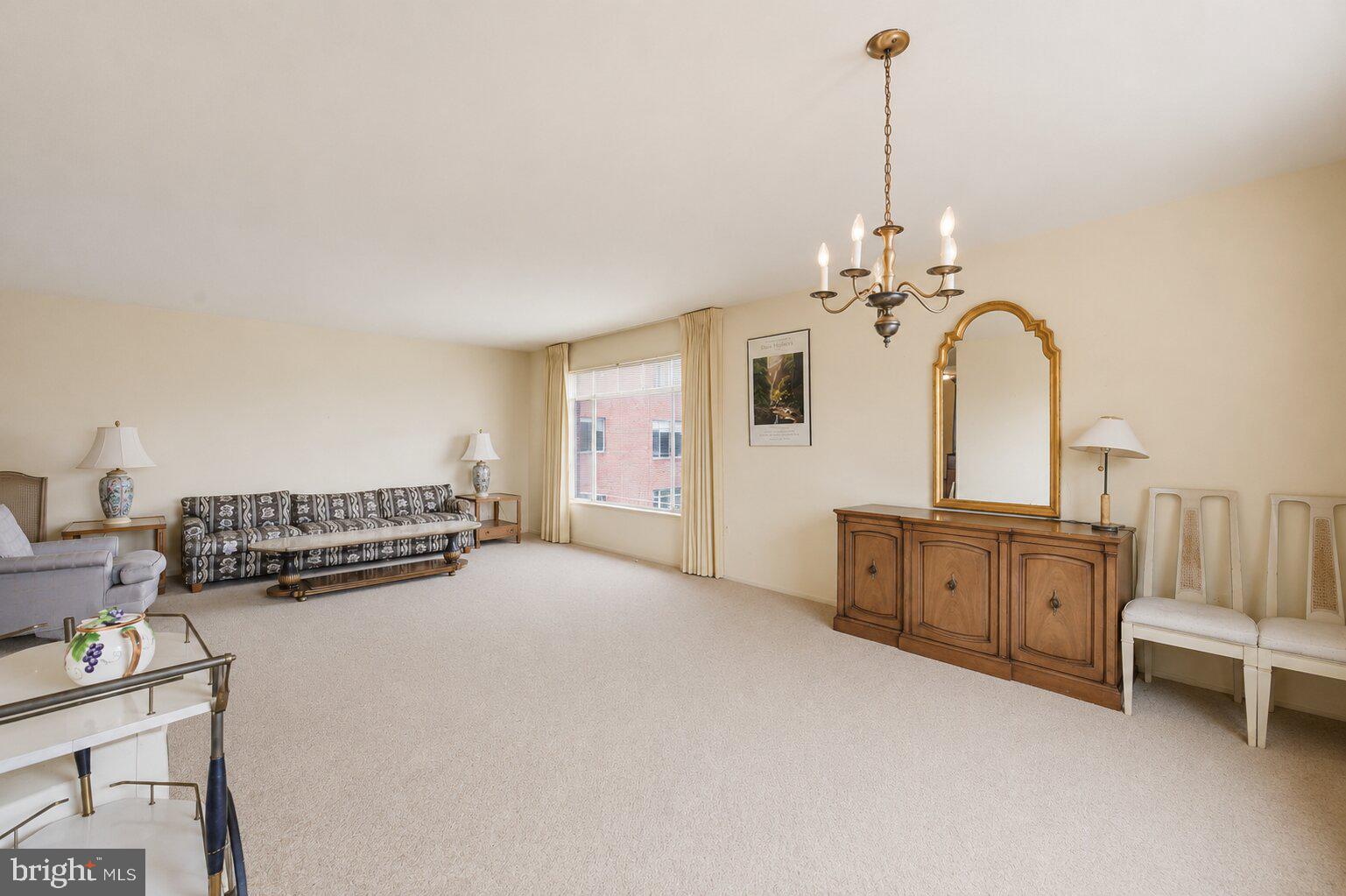 KENWOOD PLACE - Residential