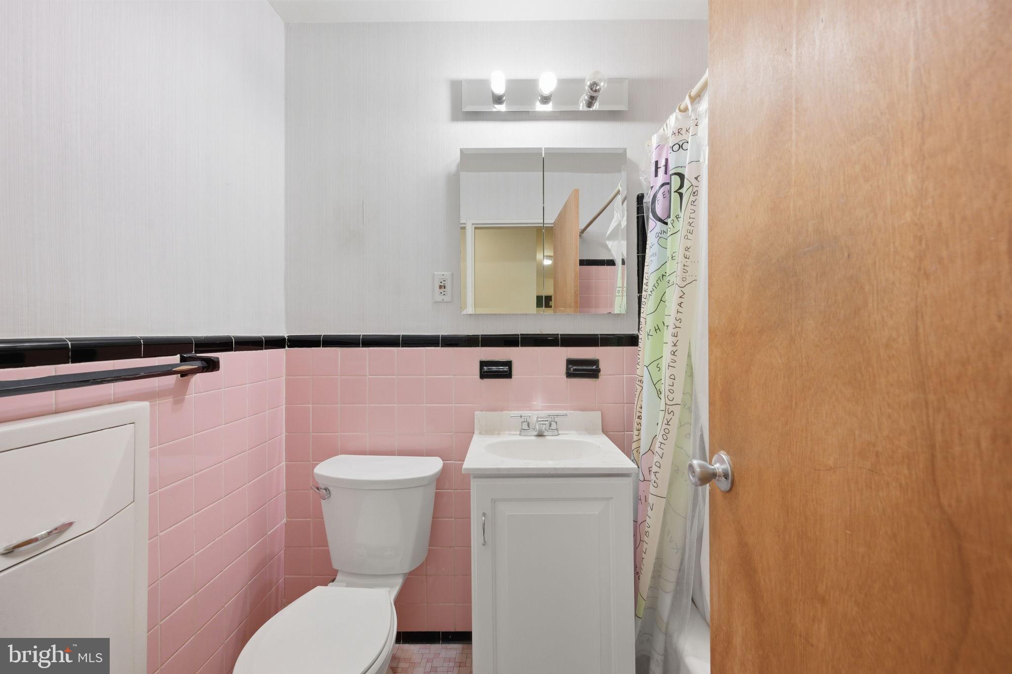 KENWOOD PLACE - Residential