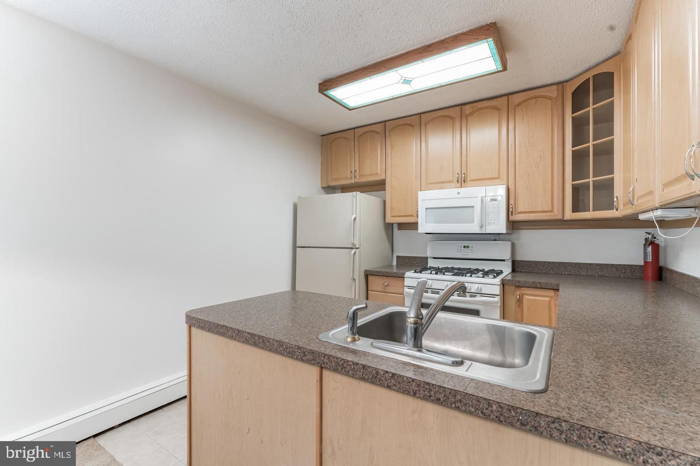 LAFAYETTE GREEN - Residential