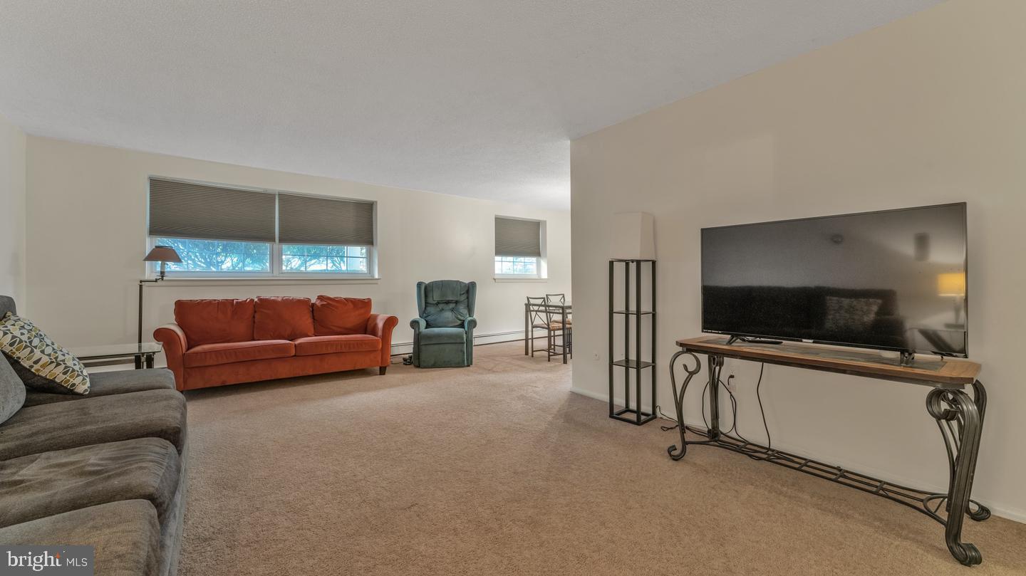 LAFAYETTE GREEN - Residential