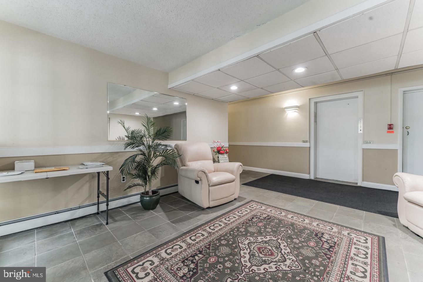 LAFAYETTE GREEN - Residential