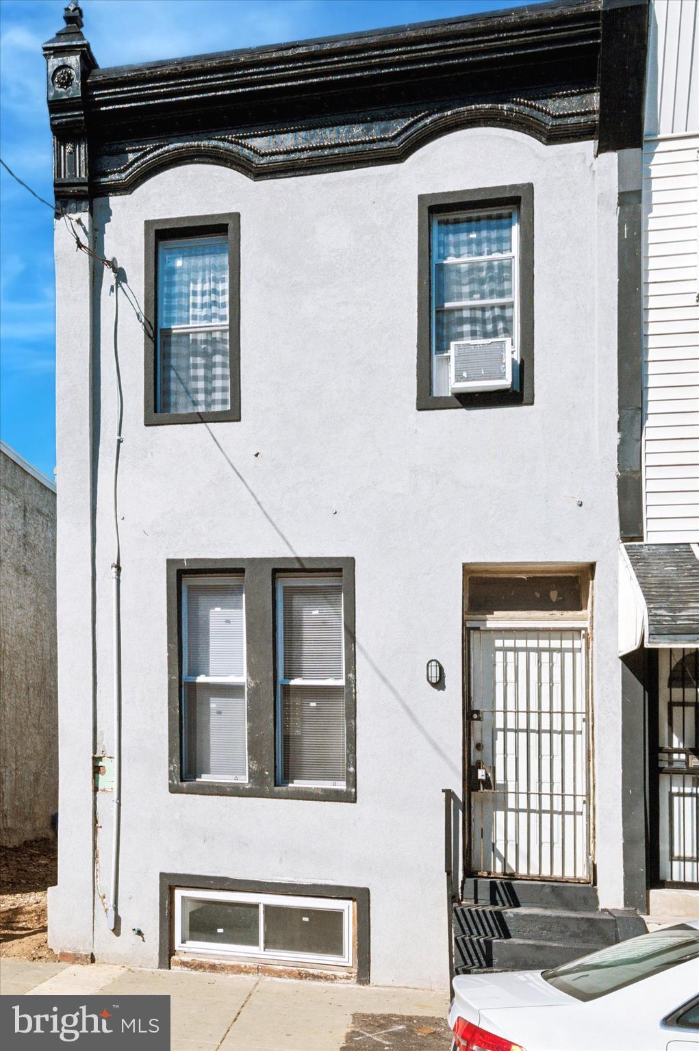 PHILADELPHIA - Residential