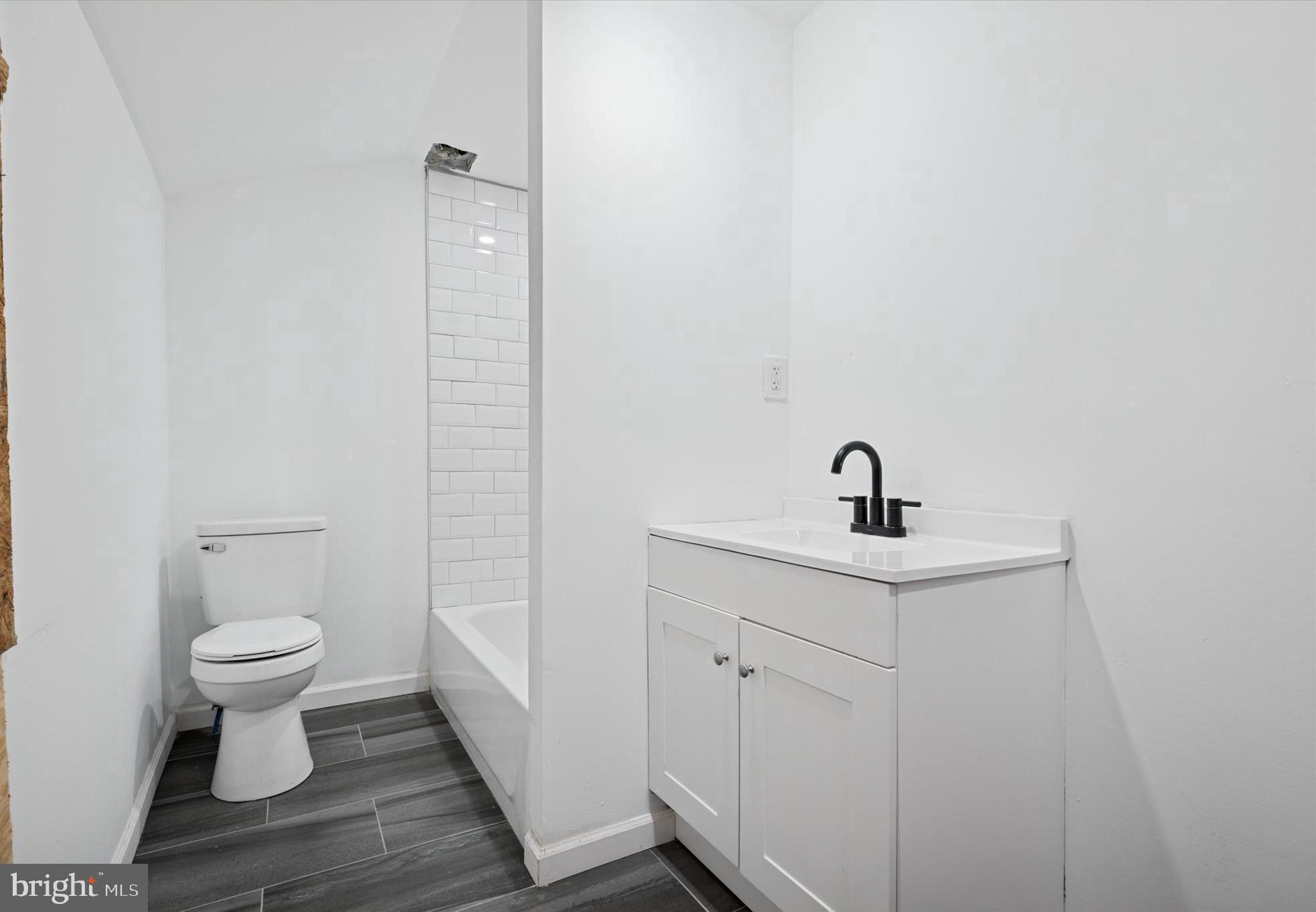PHILADELPHIA - Residential