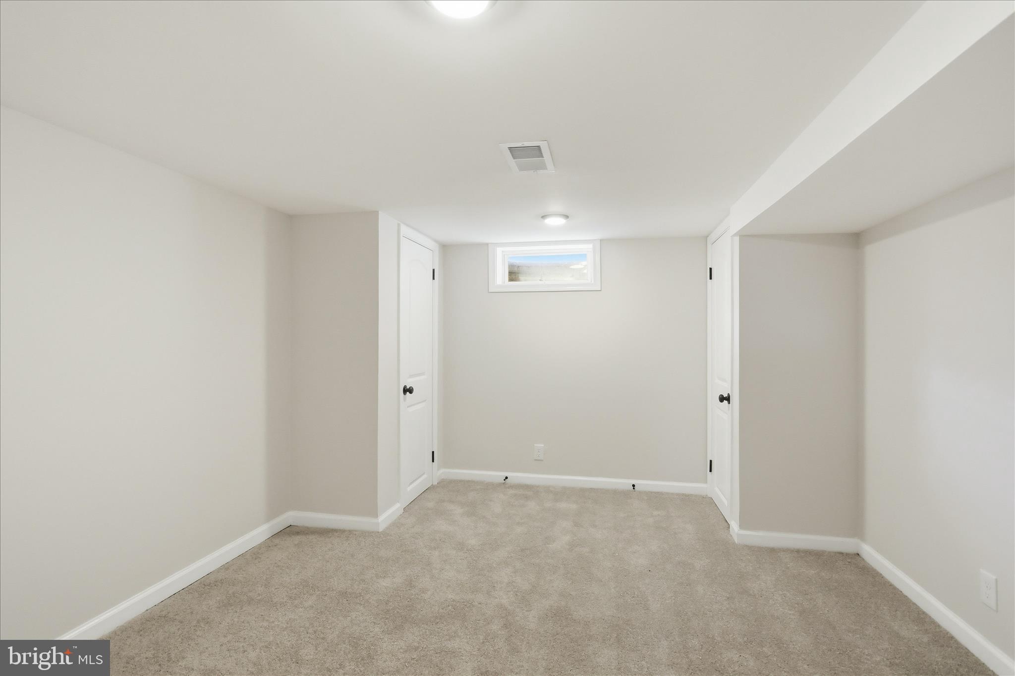 HALFWAY - Residential